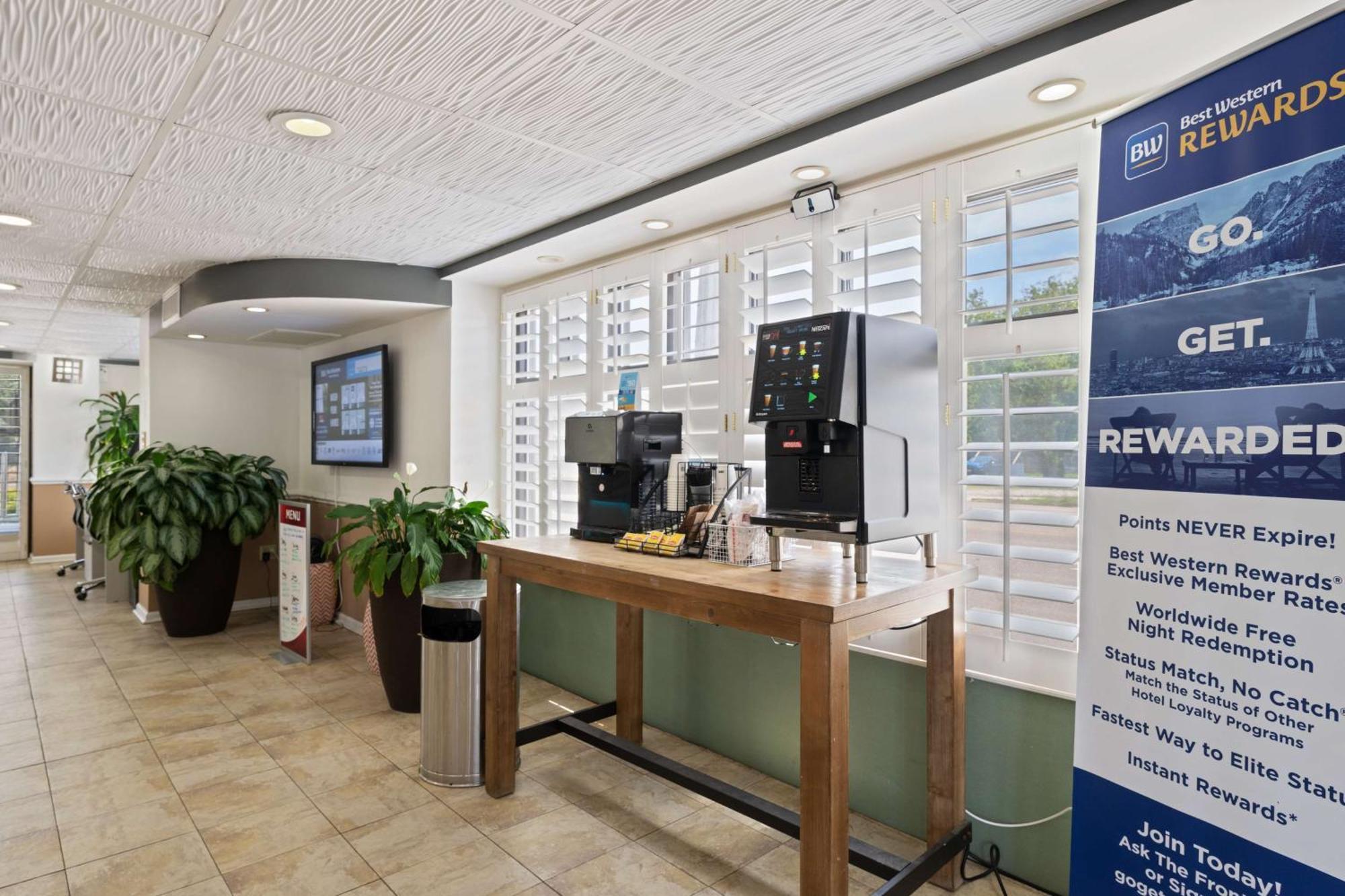 Best Western Plus Holiday Sands Inn & Suites Νόρφολκ Εξωτερικό φωτογραφία